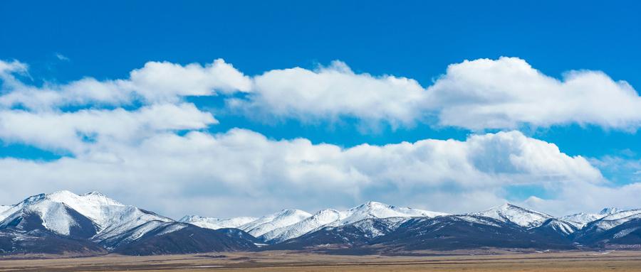 女人先爱好自己，再学会爱人：
 
1、很多女子有了孩子以后，总想把所有的爱给到孩