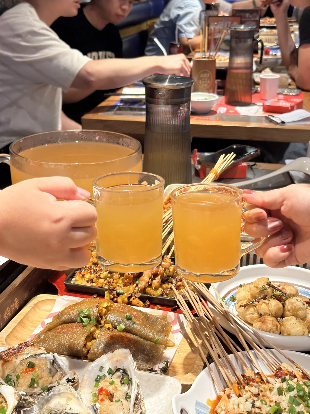 快乐周末还是得碰杯🍻