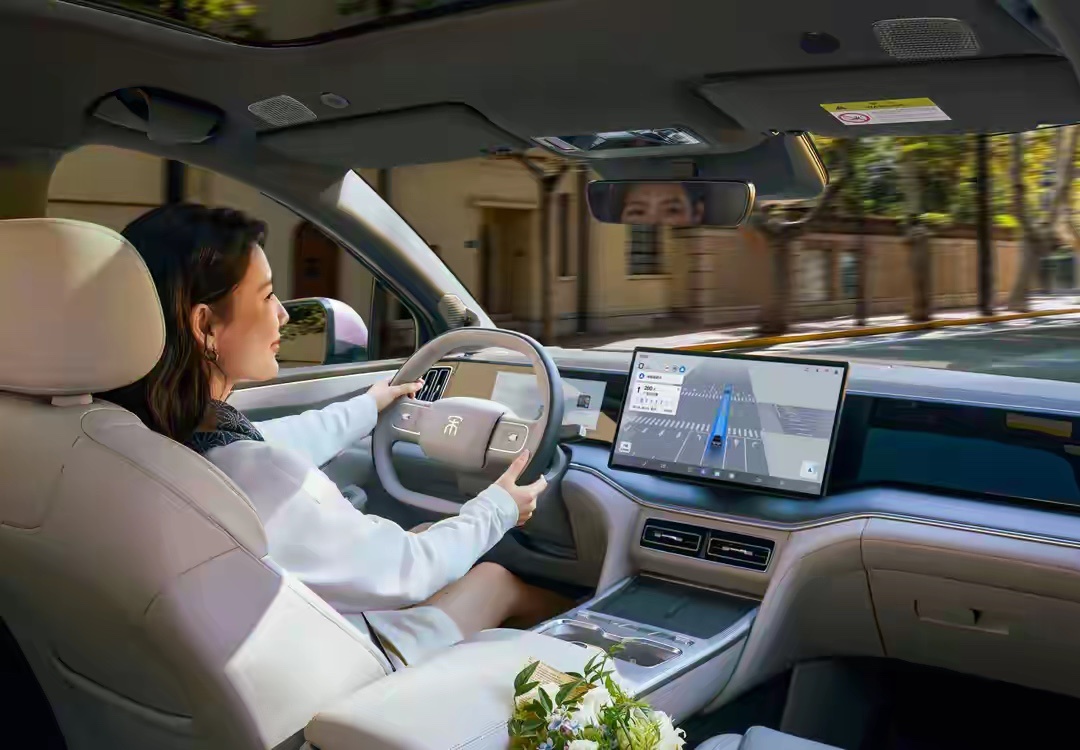 我体验过不少家用SUV，宋Ultra DM-i 这次上市确实让人眼前一亮。12.
