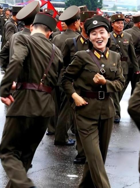 全世界再也找不出第二个这么硬核的国家！总人口才2600万，还没咱们中国一个人口大