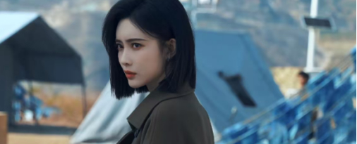 起猛了动画三线建模像孟子义 不是吧不是吧！动画三线轮洄的易飒建模和孟子义也太神似