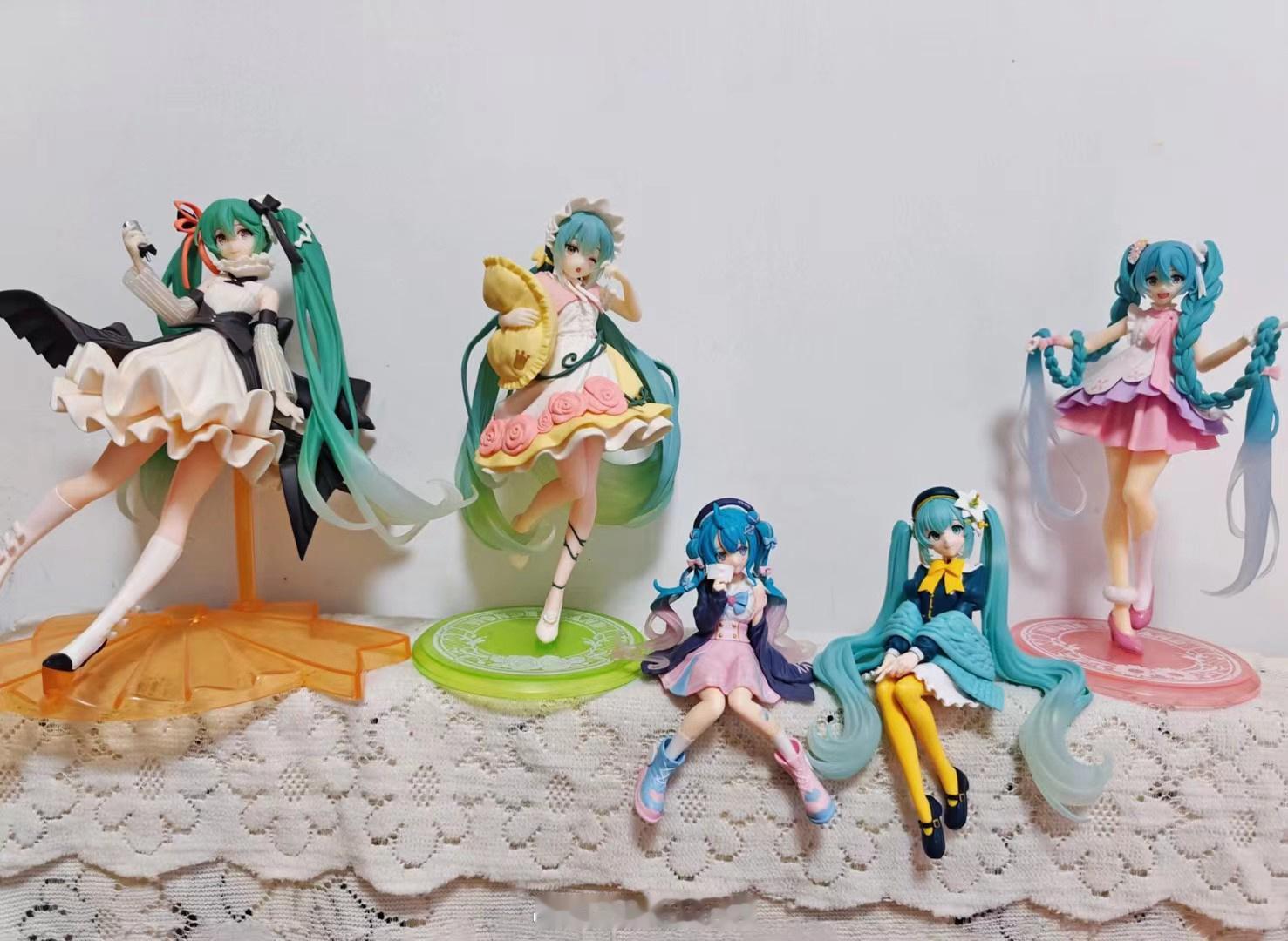 长辈总能找到最贵的随手用在长辈眼里只有好不好用，没有什么品牌溢价。我买的那些手办