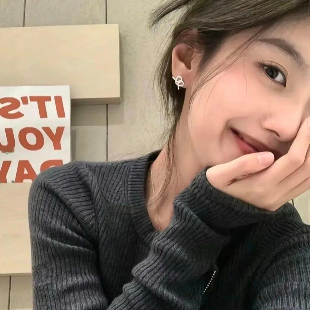 ꒰🌷꒱ 𝑺𝒐 𝒉𝒂𝒑𝒑𝒚 ᵎᵎᵎ“生活是颗跳跳糖 噼里啪啦发着光