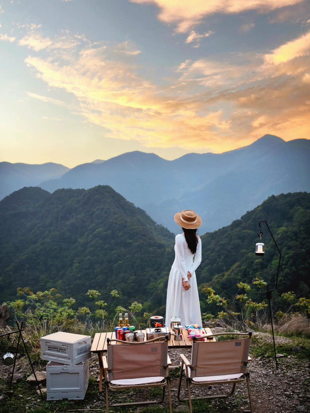 悬崖露营⛰️真是深藏不露… 📸免费又出片！