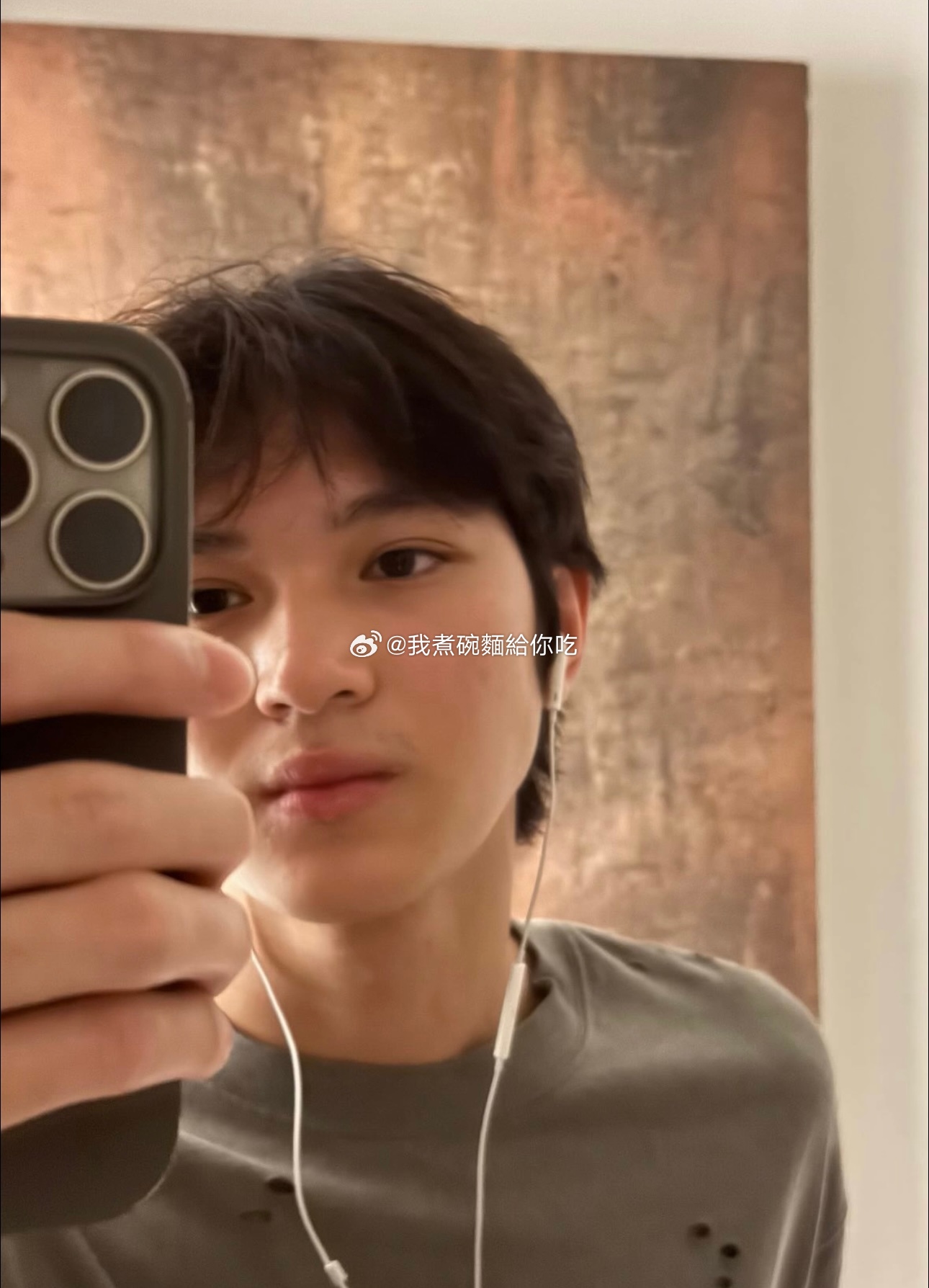 张智霖儿子张慕童罕晒正面照 ​​​