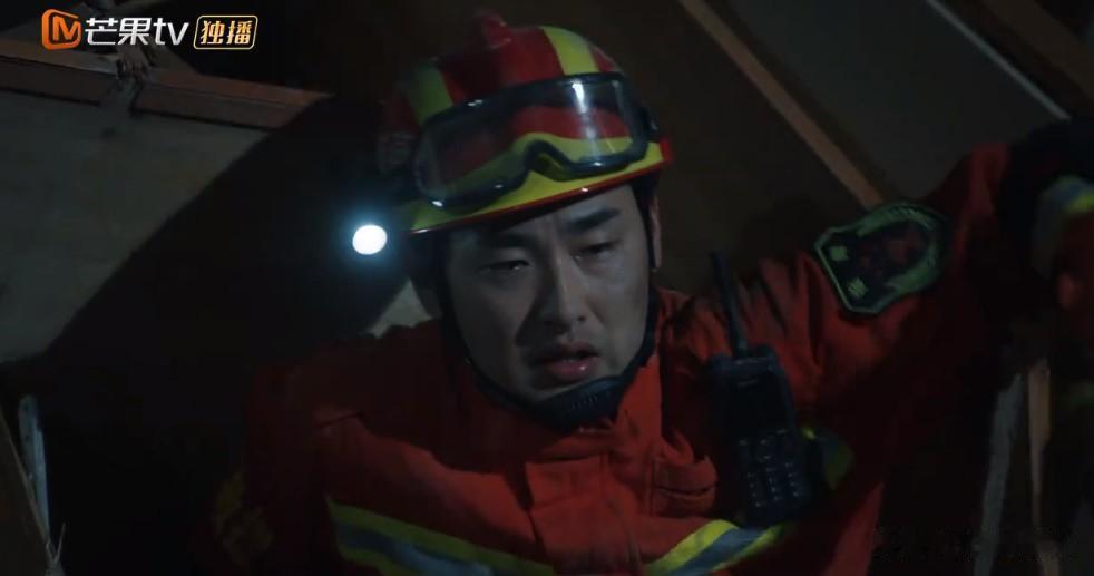 除去魏大勋，《我的人间烟火》王彦霖也蛮顶的~

谁也没想到，魏大勋拍过那么多戏，