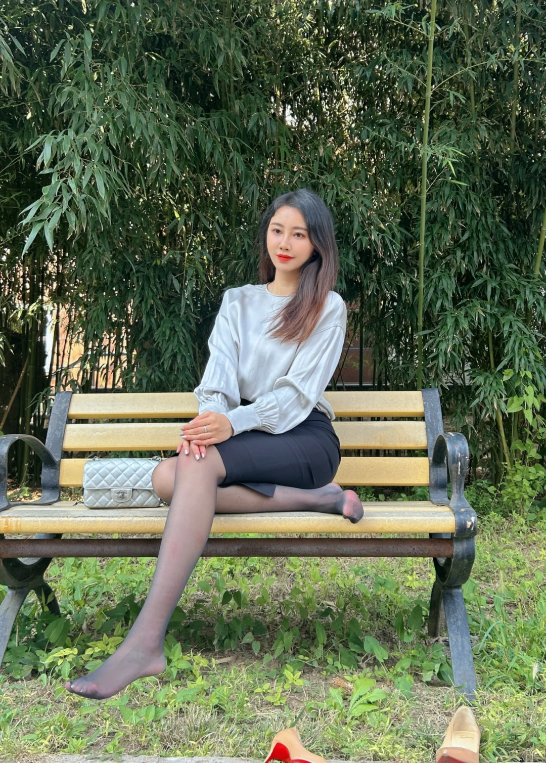 摊牌了 我真的 优雅不过五分钟…