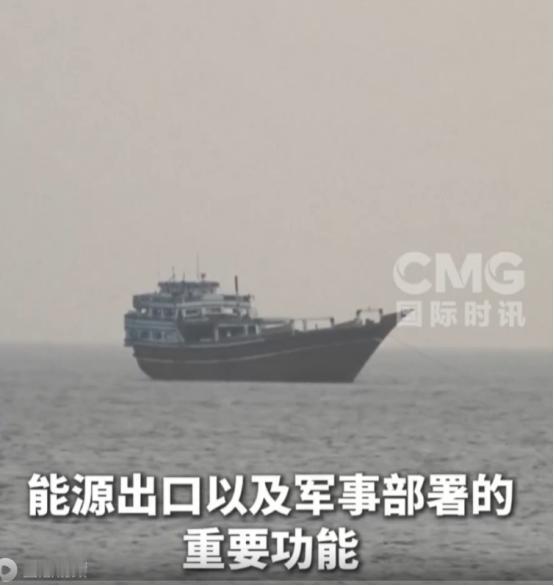 美军7个小时炸弹雨暴打伊朗，伊朗石油城爆发两次大爆炸！美军战机沿着伊朗海岸线，一