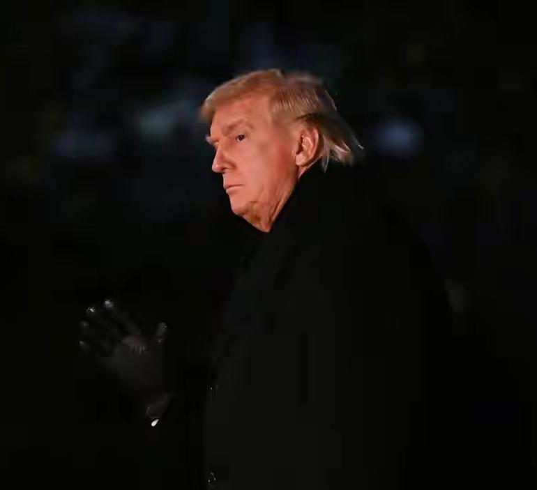 快点给回报
         特朗普虽表面公开支持高市早苗，却对日本在落实550