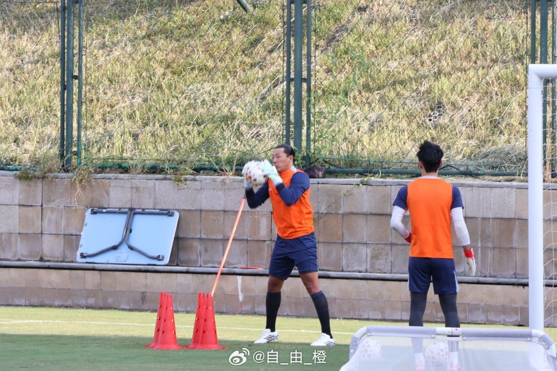 王大雷回归恢复训练山东泰山[超话] ​​​