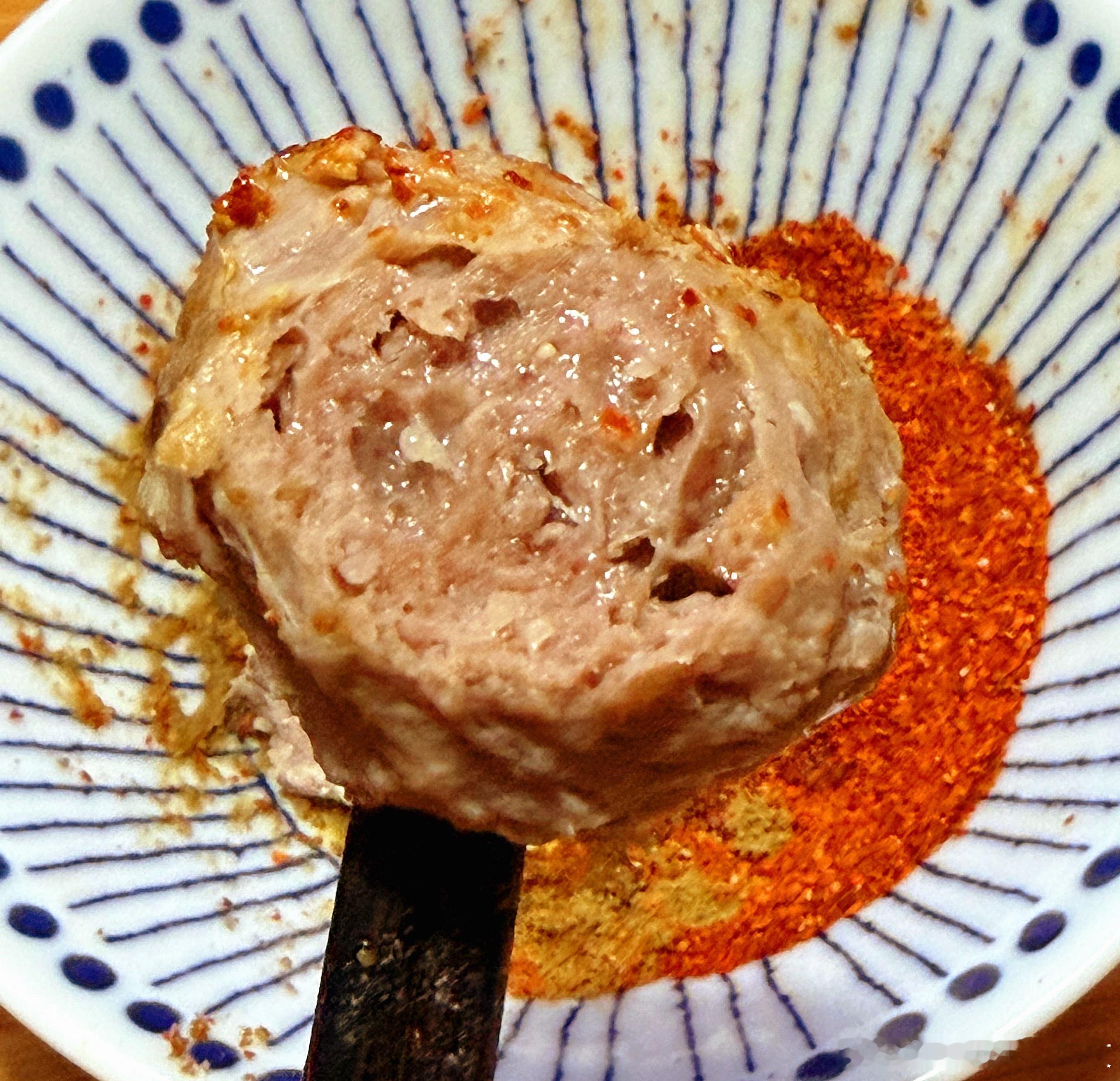 朋友从潮汕带回来的牛肉丸，好劲道 