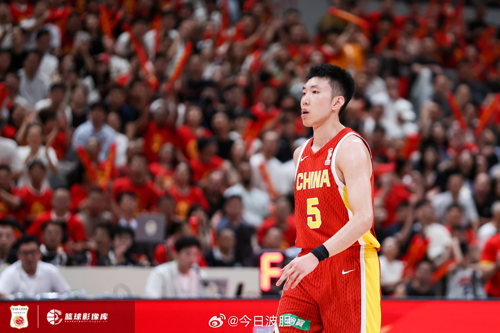TEAMCHINA亚运捷报TEAMCHINA每一面国旗都是答案 扶大厦之将倾~廖