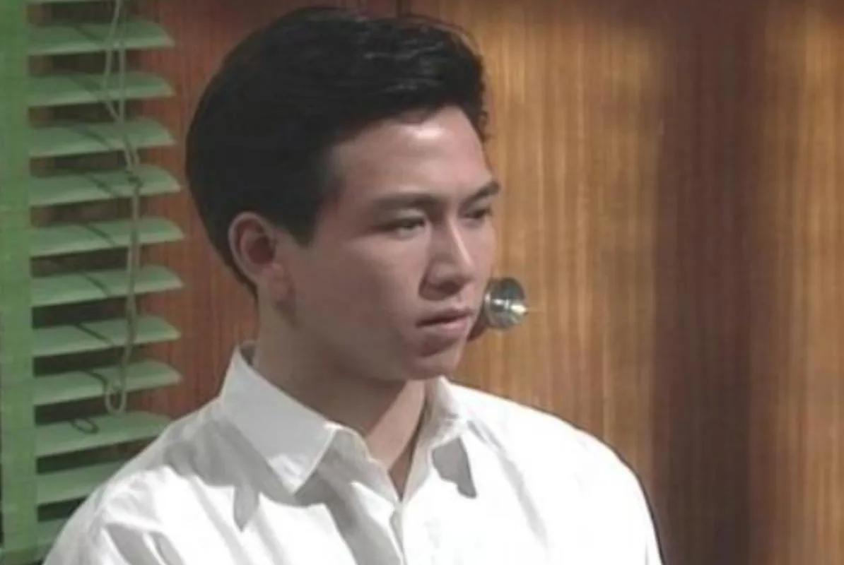说起温兆伦，大家可能想到的是他的影视作品或歌曲。但很少有人知道，1997年香港回