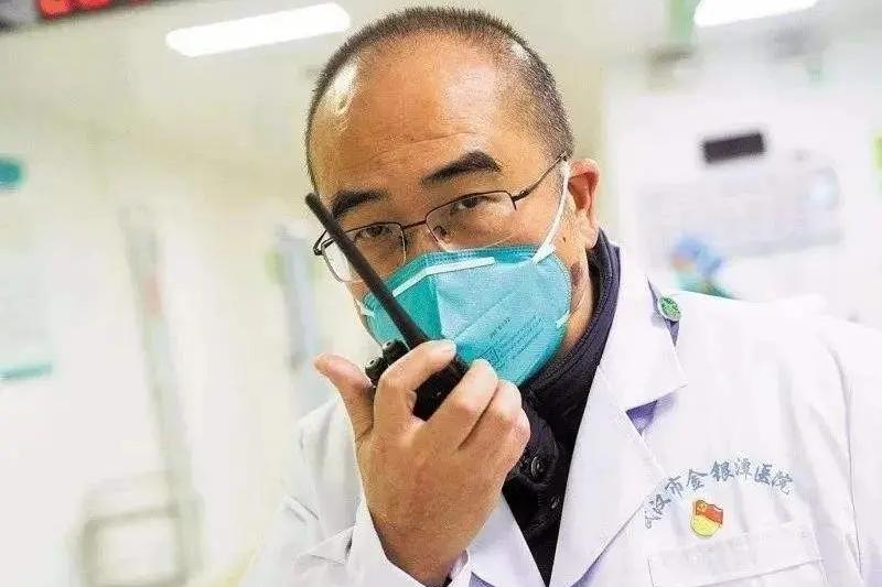这才是中国人最硬的骨头：被“冻结”的身体，淬炼不冻的灵魂

张定宇，活出了最硬核