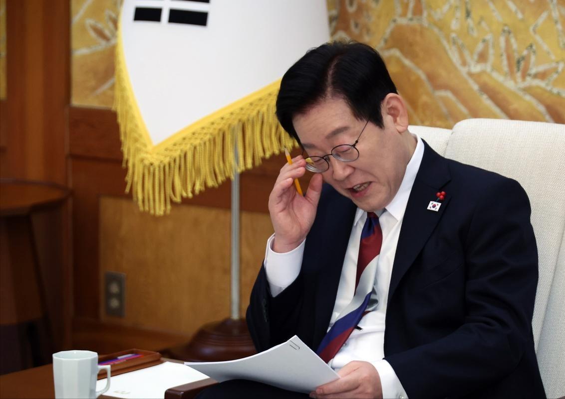 1月4日，日本朝鲜问题专家说：“李在明很聪明，他选择在中日关系紧张的时候访华，让