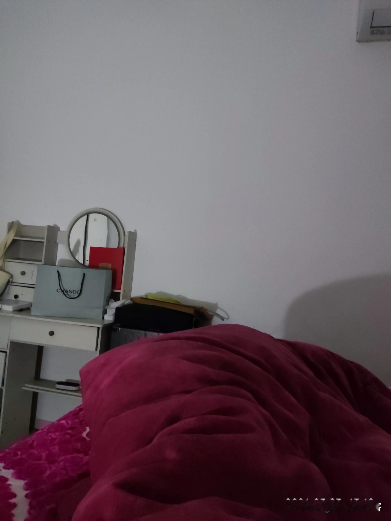 又是不上班的一天
早上给两个孩子做好饭
发几篇文章
剪辑几个视频
打开BOSS