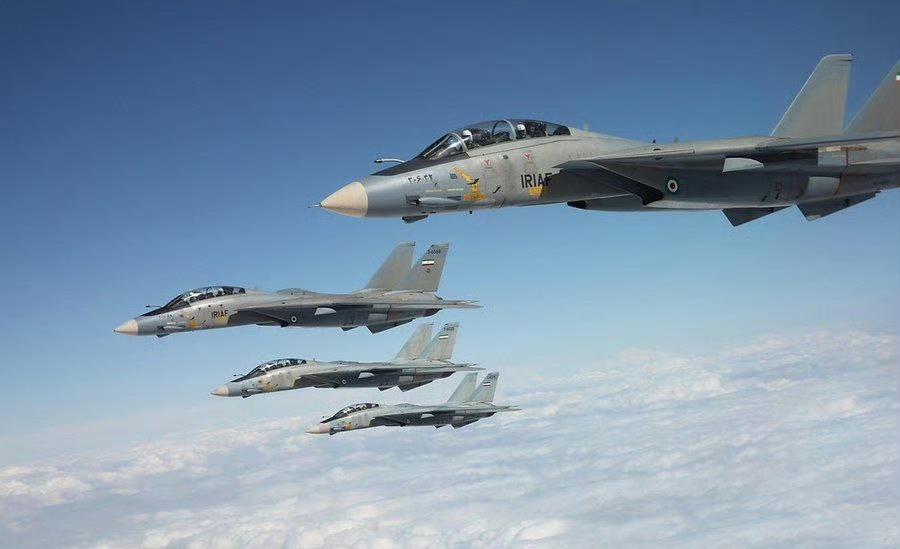 以色列国防军宣布，已在伊朗中部城市伊斯法罕的第8战斗机基地摧毁了伊朗空军的所有F
