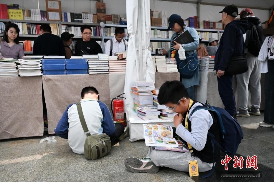 【2025年人均纸质图书阅读量4.81本】20日，记者从中国新闻出版研究院获悉，