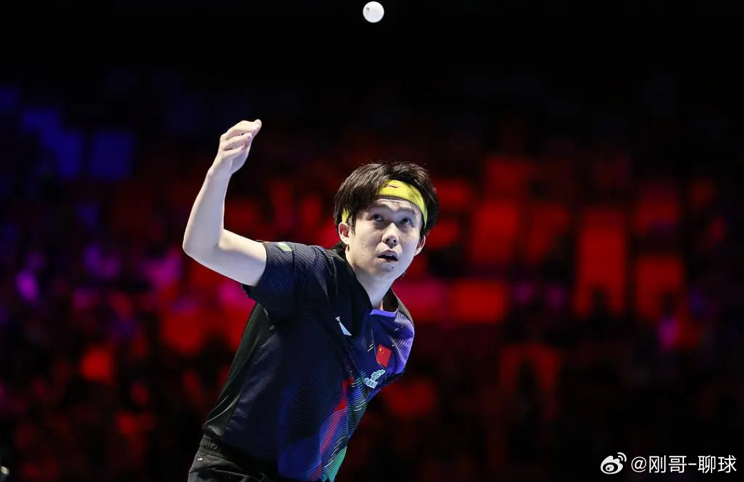 王楚钦孤军奋战澳门世界杯 孤军奋战！王楚钦4-2逆转小勒布伦，独闯澳门世界杯八强