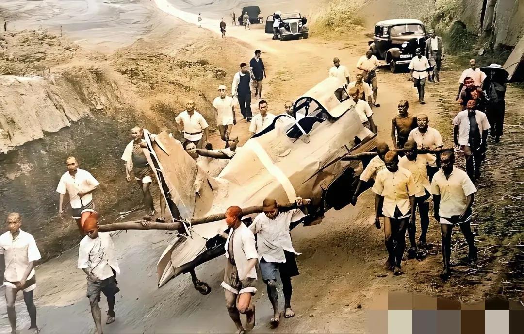 1940年，重庆大轰炸是一段惨痛的历史。那年8月19日，日军对重庆主城发动惨绝人