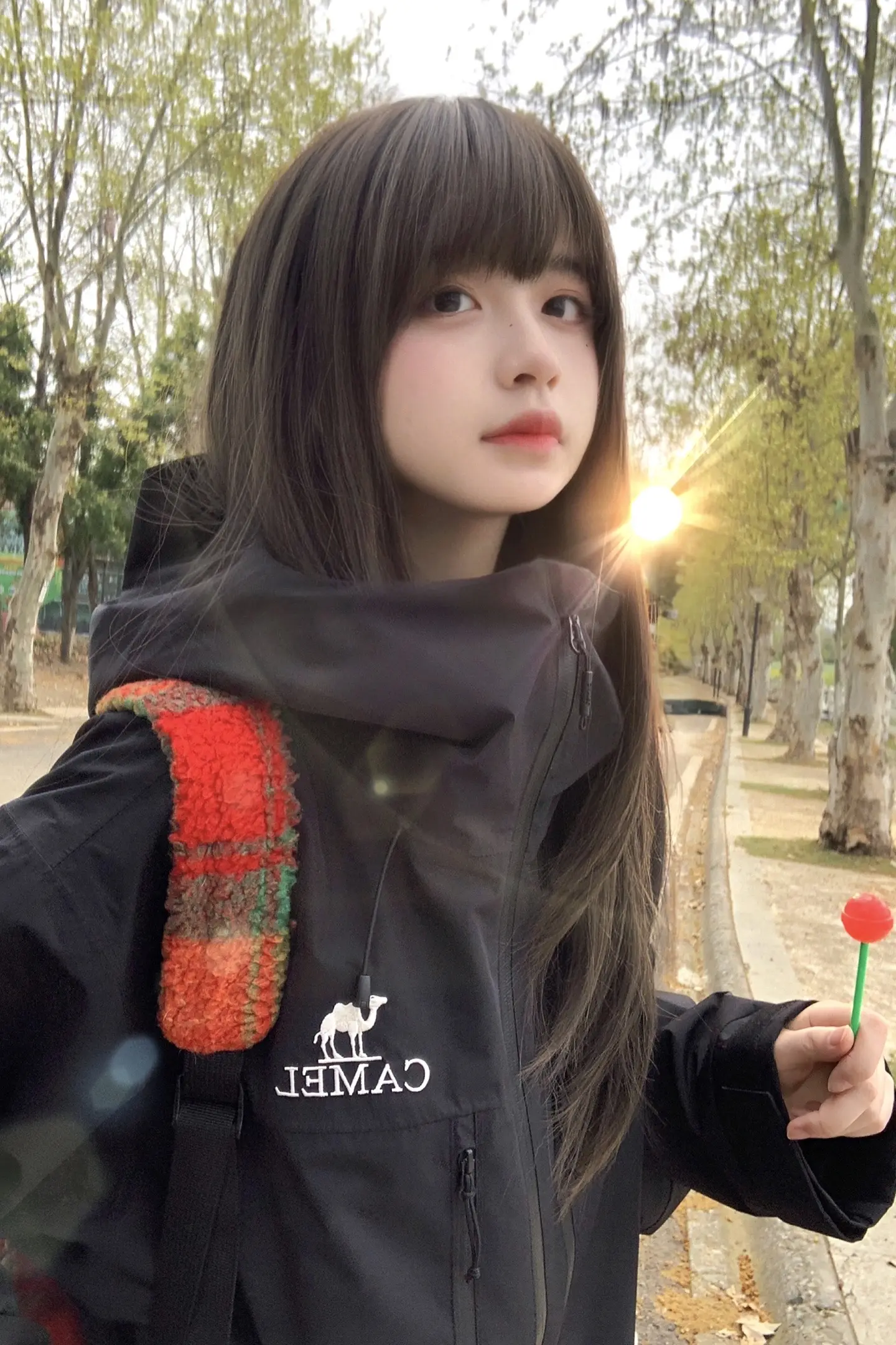 只是 爱要怎么说出口。