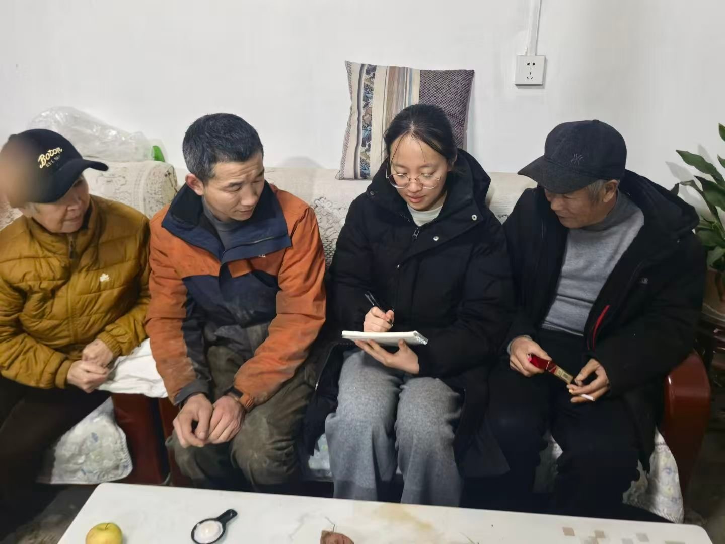 秦岭笑谈青春建功新时代大学生社会实践三下乡,大学生志愿在行动曲阜师范大学 蒜香里