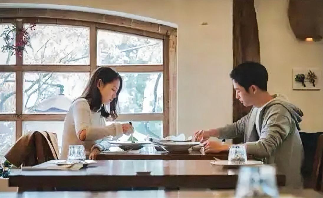 绝大多数人不值得你烦恼

再次提醒大家，不要纠结别人对你的评价，不要总在心里反复