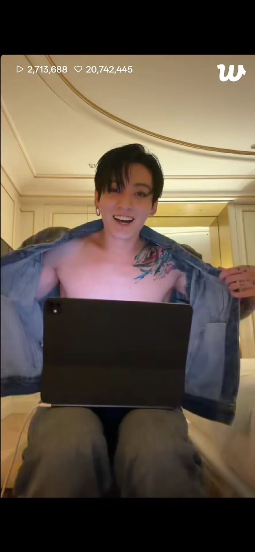 Hahahahahahhahahahahahxswl囧菇噶 你不给看 阿米自有‘