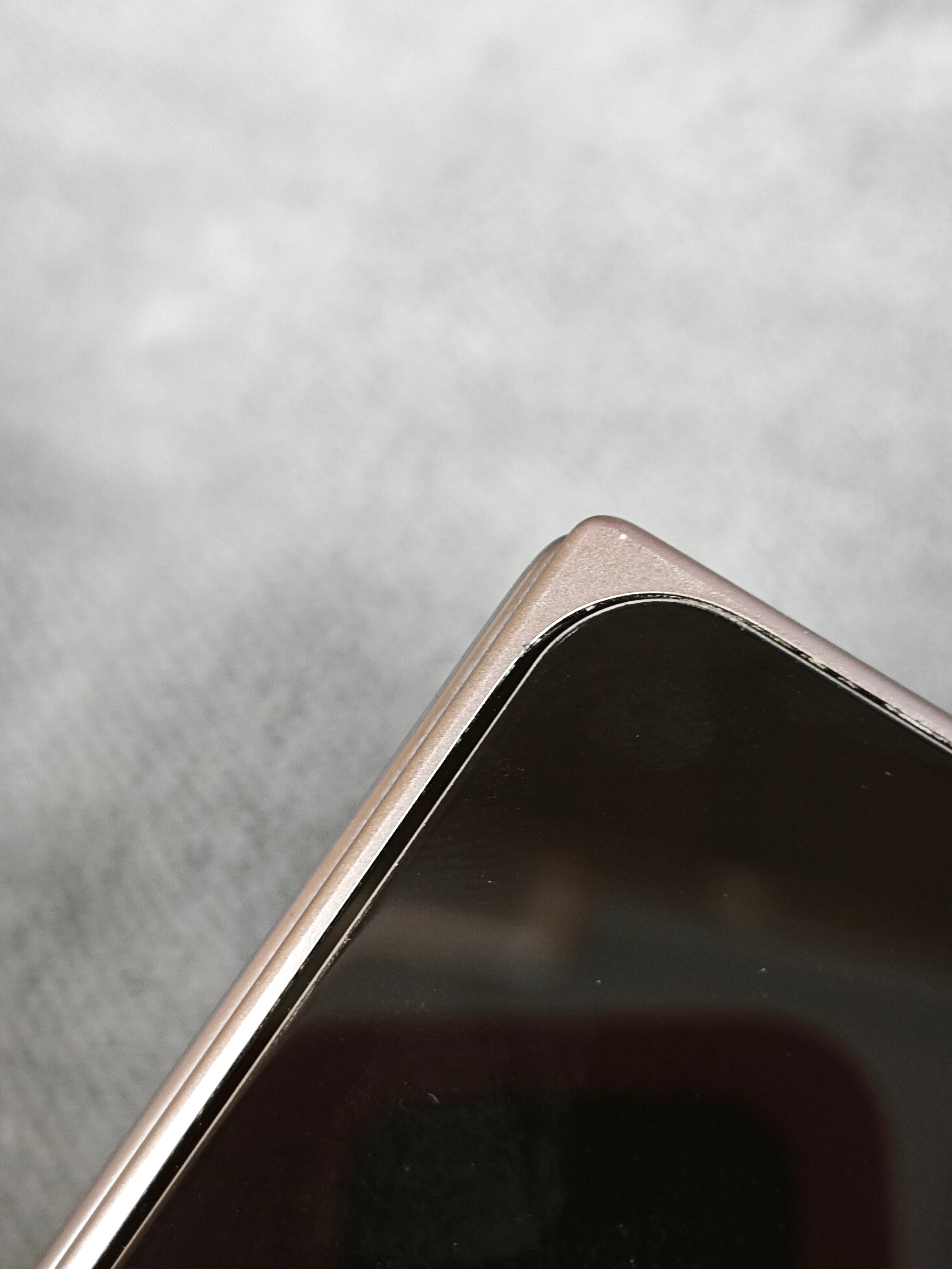 OPPO Find N6购买及回收联系方式见图 