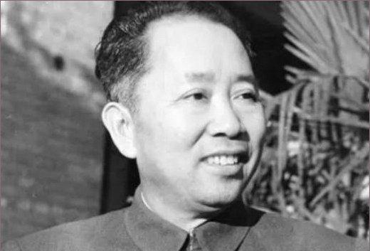 1949年解放军最强兵团成立，兵力18万，比整个野战军还多，司令员三个月后却被调