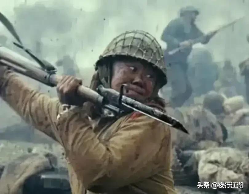 拼刺刀这事，跟拿枪对射完全是两种概念。
枪一响，人在几十米上百米外就倒了，你看不