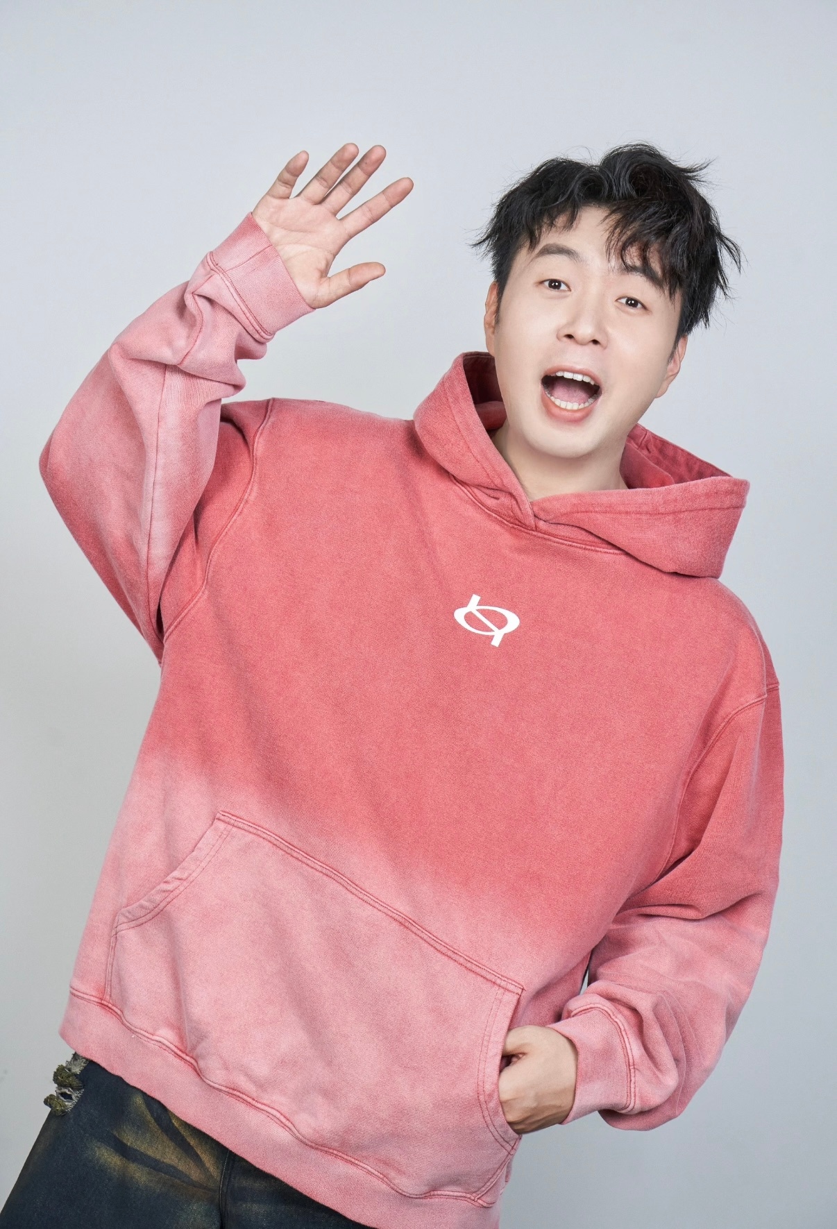 岳云鹏杜海涛连麦给我聊饿了岳云鹏杜海涛连麦聊到天津特色耳朵眼炸糕、狗不理包子、甜