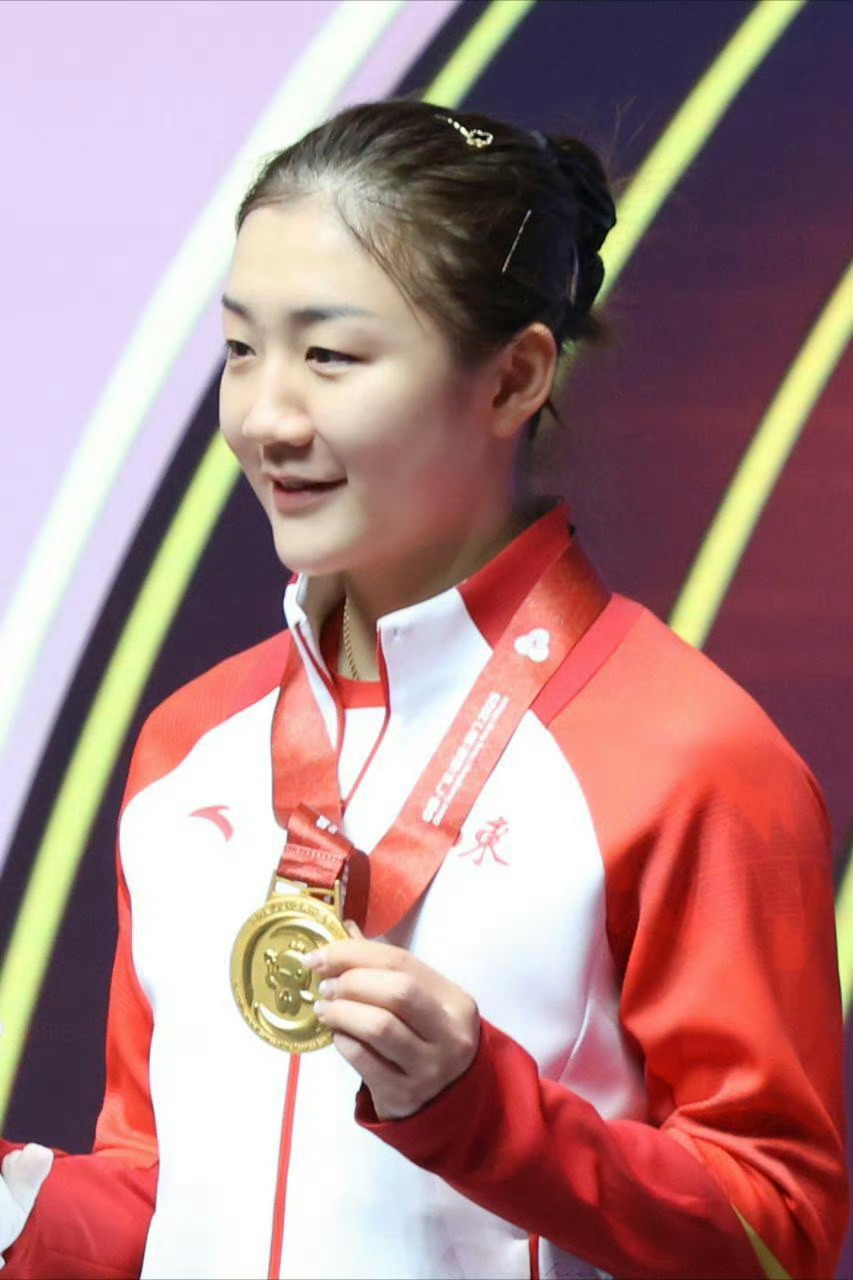 超级厉害的卫冕奥运冠军陈梦 ，一年多没系统训练，没正规的比赛，归来四年一届的全运