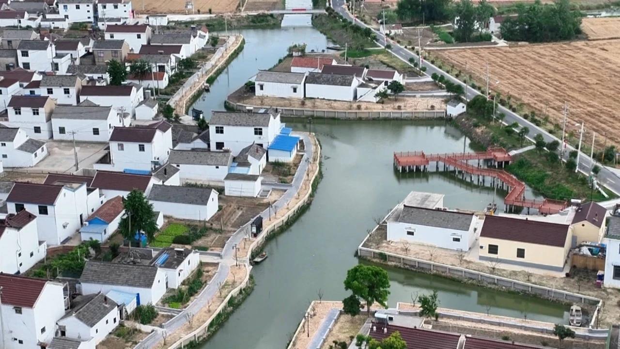 扬州宝应陶林村“大升级”
宝应鲁垛镇陶林村扎实推进和美乡村建设，补齐基建短板、整