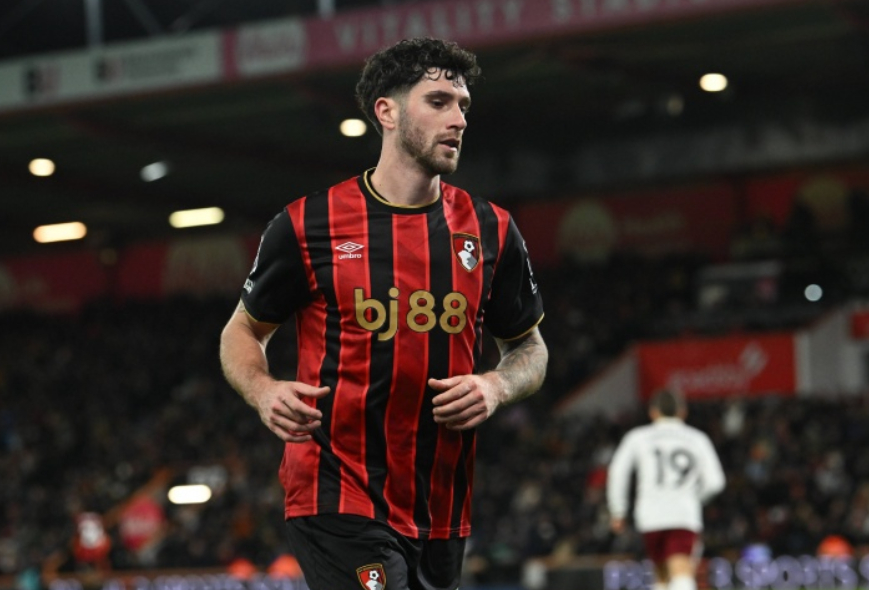 据英媒《Talksport》报道，伯恩茅斯拒绝在本月内放走塞内西。据悉，伯恩茅斯