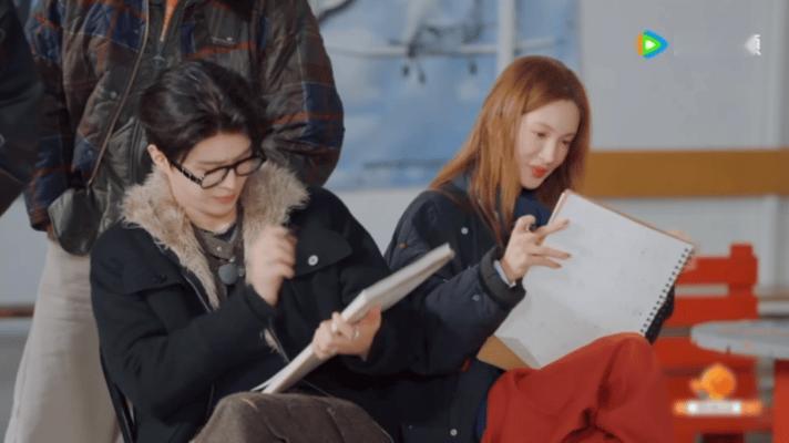 金晨分不出来一律按人间油物处理现在就出发金晨表示，能够在这样丰富的角色群像中去探