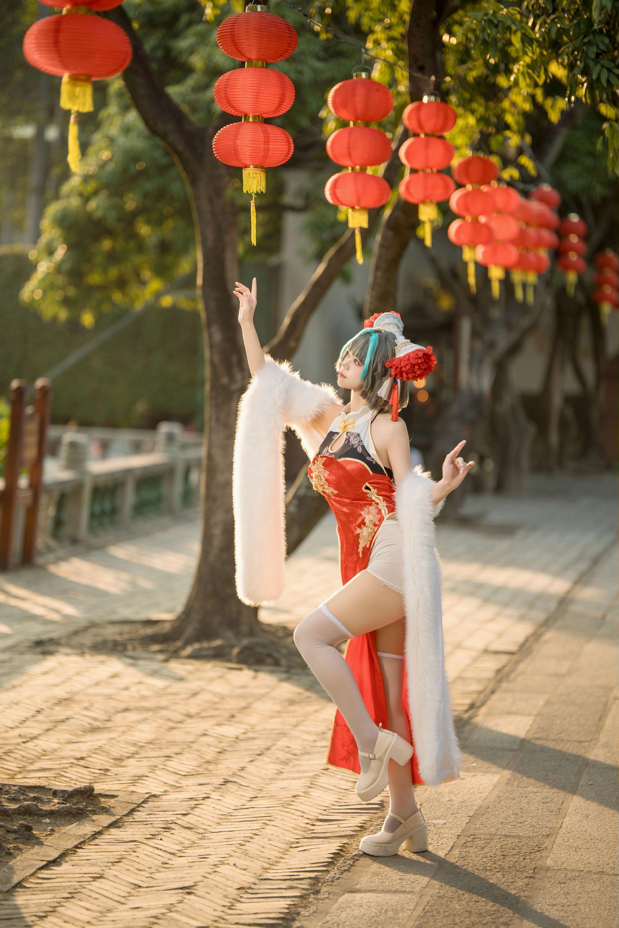 新年快乐呀。出镜