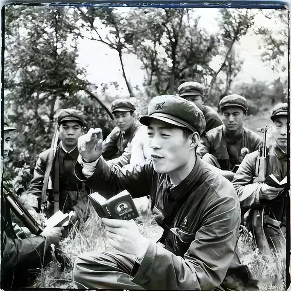 1982年，曾经担任沈阳军区副司令的孙玉国，被降级到普通岗位，在到达沈阳的那一刻