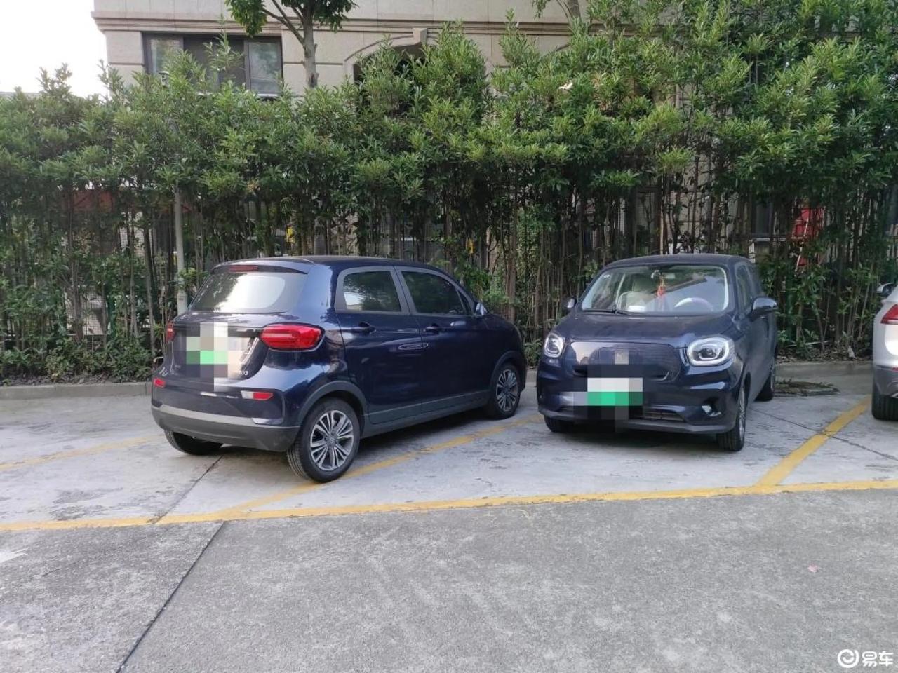 【车主：客观一点，天气15度以上，我开高架加地面，充满一次感觉打8折左右】
零跑