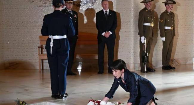 日本首相跪澳大利亚，却对亚洲邻国摆臭脸？中日往来人士一句话戳穿真相！

5月5日