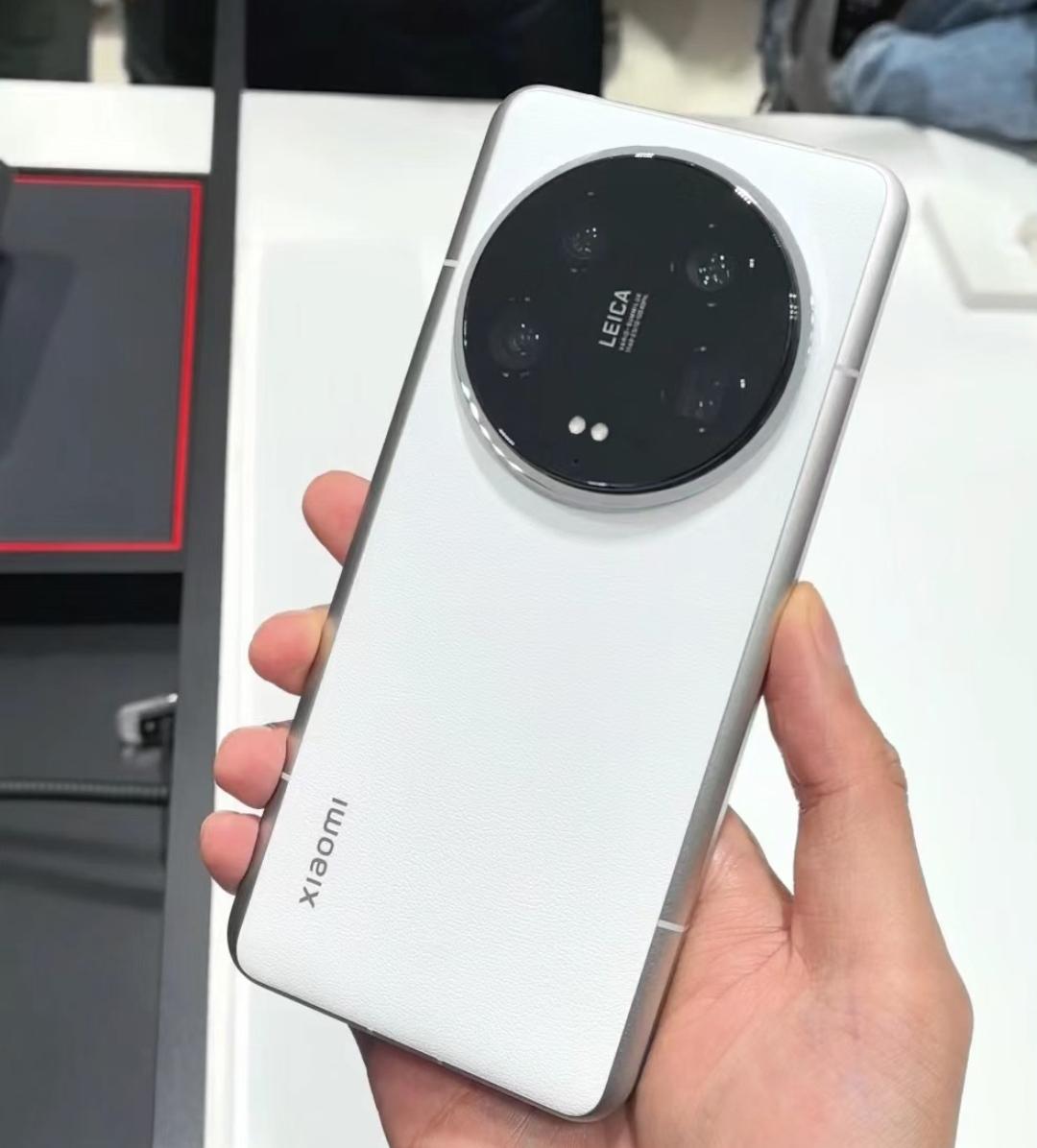 我就说吧！
xiaomi14Ultra
这回是真的戳心窝子了
既然你们不服气，那