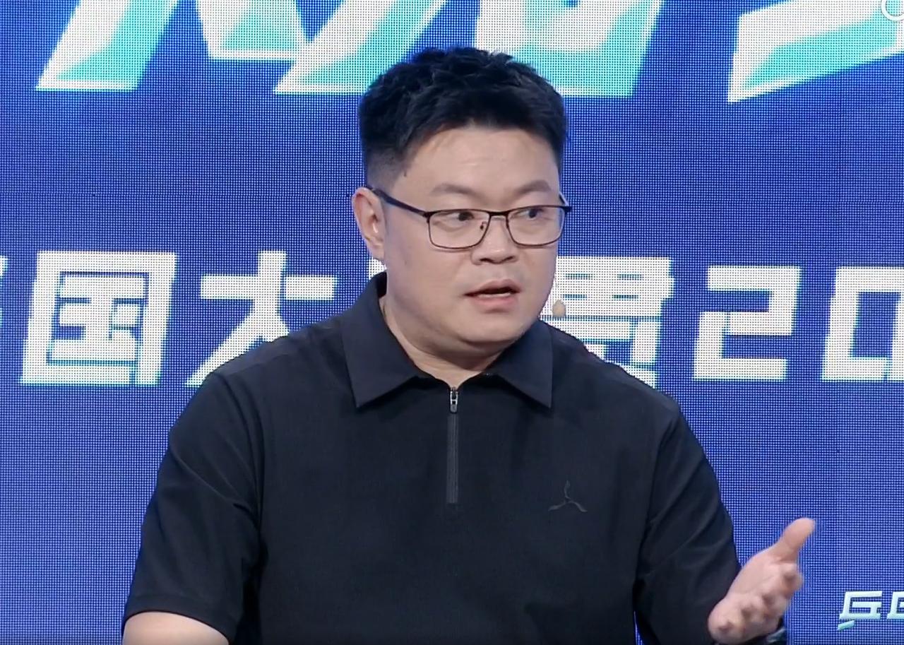 侯英超灵魂拷问：蒯曼逆转了佐藤瞳和张本美和，为何逆转不了孙颖莎啥呢？

周冠达说