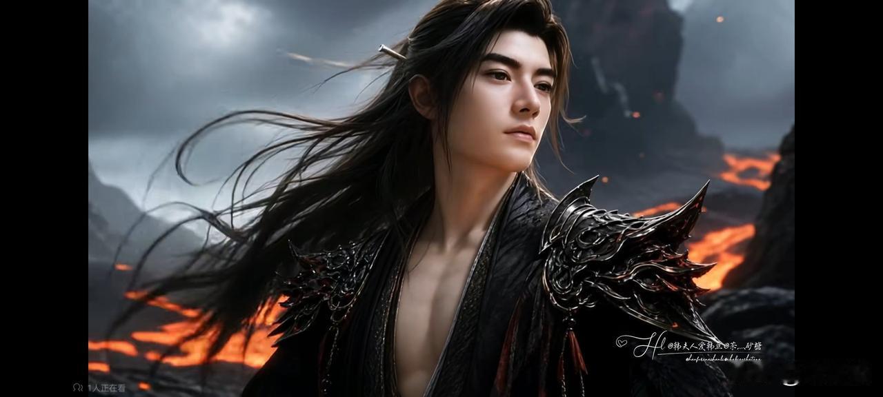 《凡人修仙传》里最吸引我的角色是墨彩环。她是韩立第一个师傅的小女儿，也是韩立出新