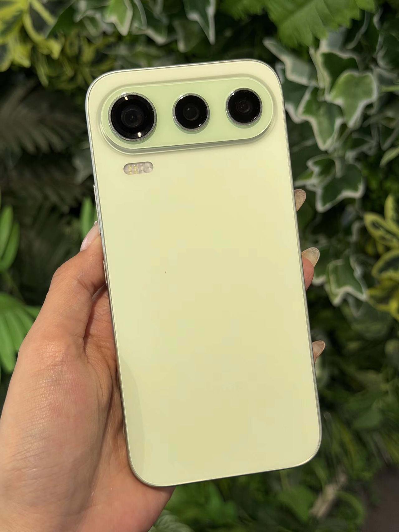 同一天荣耀600和OPPO Reno16撞期发布会也太巧了吧！直接让人犯选择困难
