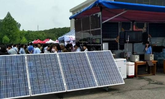 为何中国宁愿把电力输向越南，让越南夜晚灯火辉煌，却对朝鲜几乎绝不供电？
 
麻烦