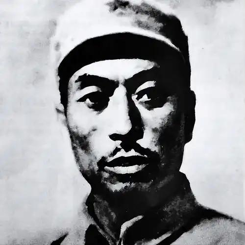 这一天，我们等了132年。
1894年邓世昌“撞沉吉野”的呐喊，1940年杨靖宇