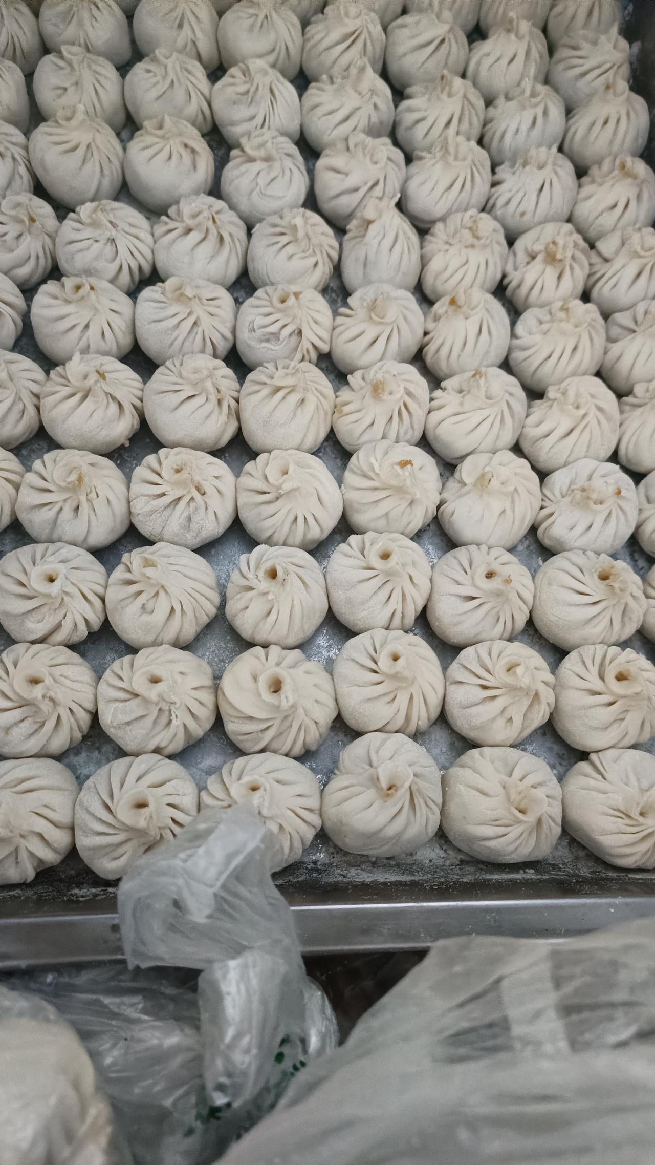 放弃中晚两餐，至少每月少赚1万块。现在想想是值得的，但前提是一定要积累一点生活的