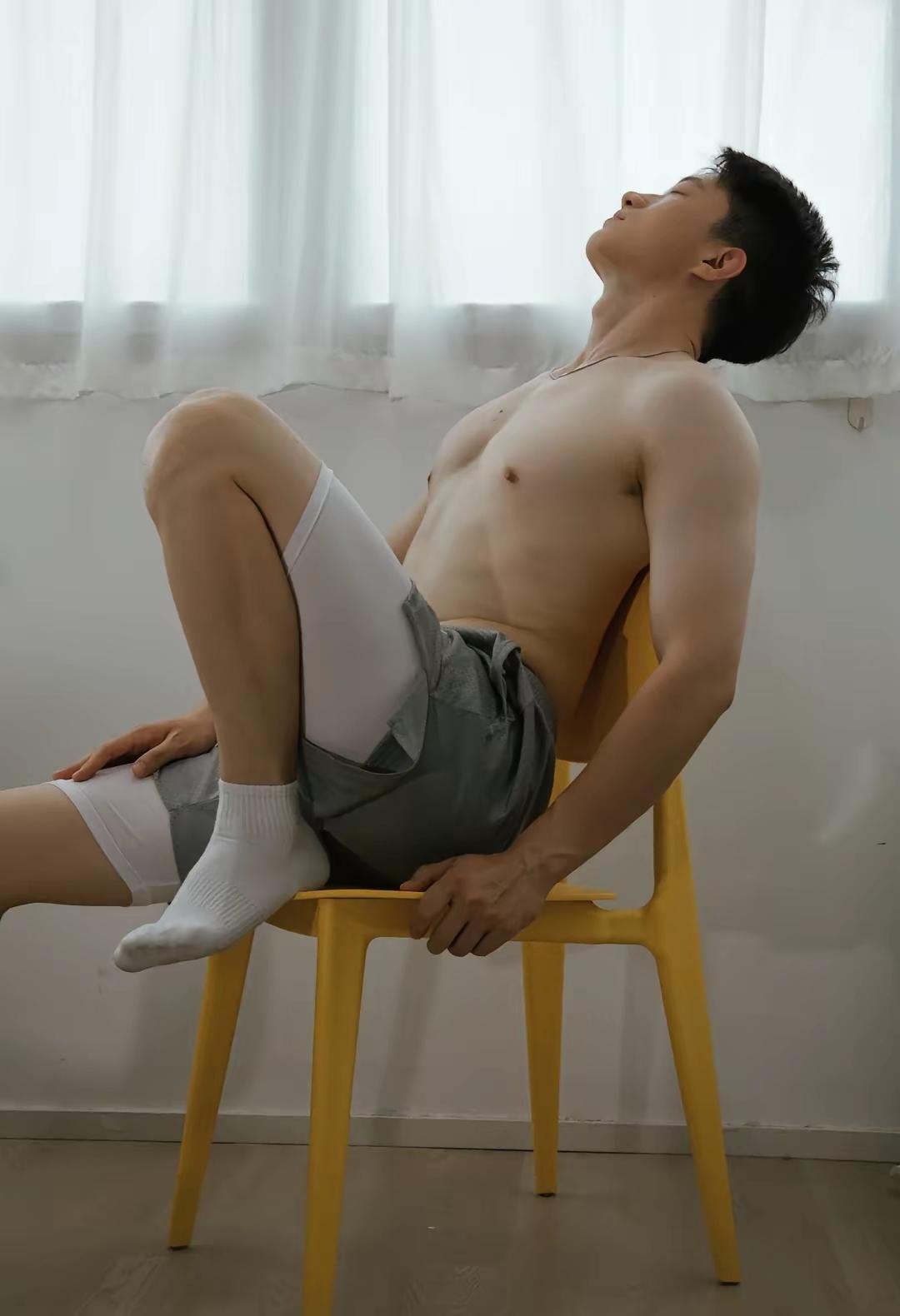 睡了