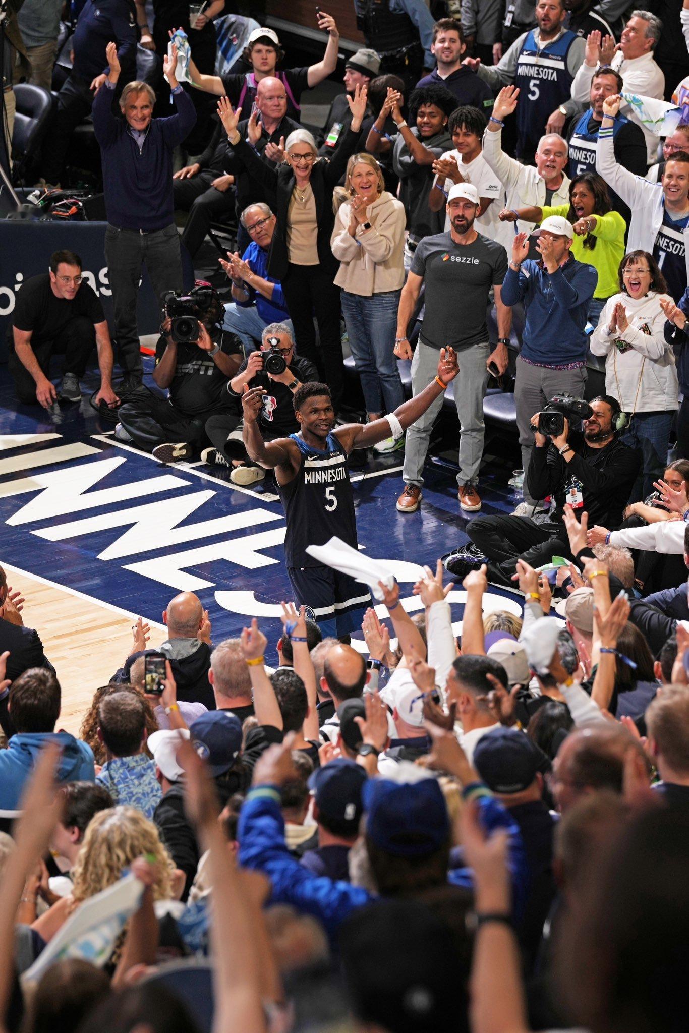 季后赛就是超巨的成长之路。👑🐺NBA季后赛 ​​​