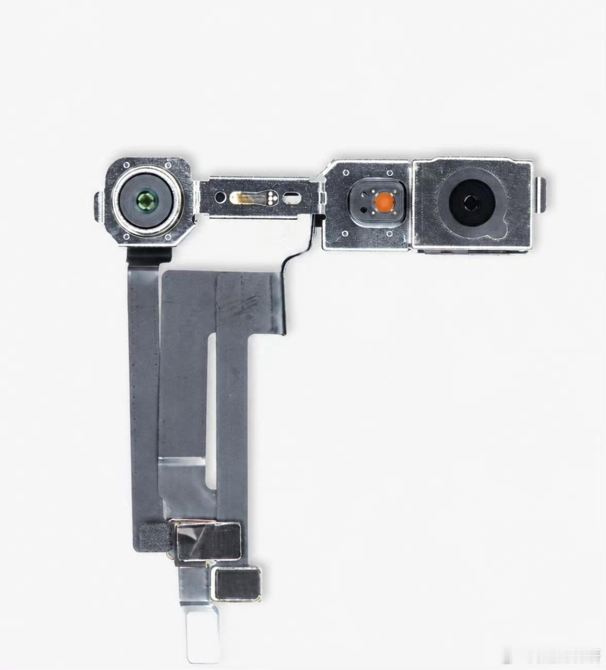 超薄Face ID，是Apple在成熟金融级3D结构光Face ID基础上，以M